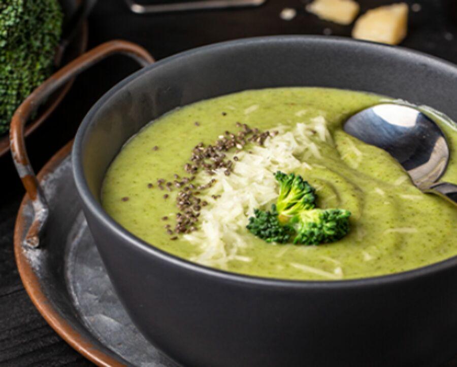 Przepis na Zupa krem z brokułów FIT