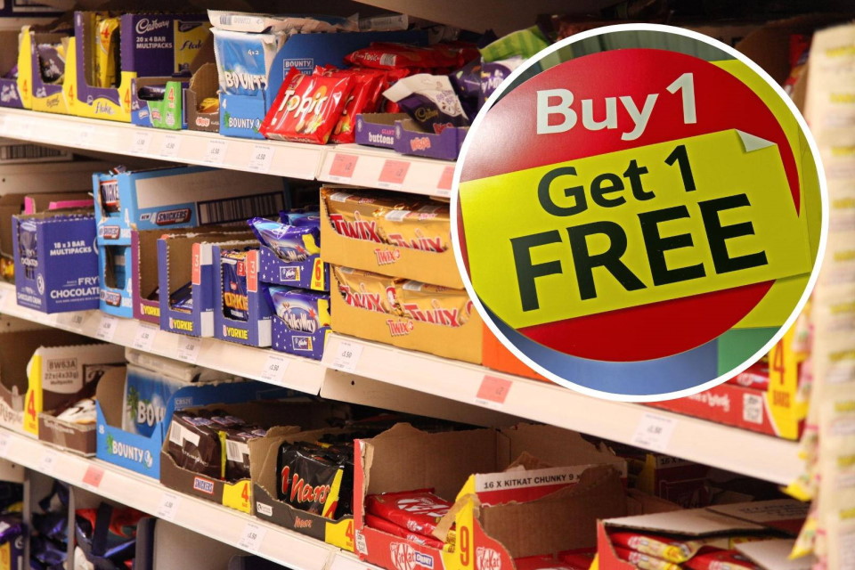 Такі пропозиції змушують нас купувати більше непотрібних нам продуктів. Фото - lbc.co.uk
